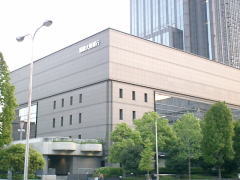 近畿大阪銀行 本店 OBPキャッスルタワー低層棟に入居